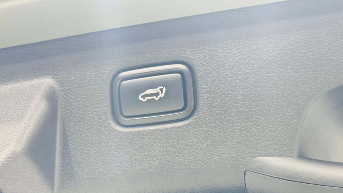 Kia Sportage 2022 full option for $24,800 (39) كيا سبورتاج 2022 فل أوبشن كامل بنزين – الفخامة بأفضل سعر مع Sam Motors