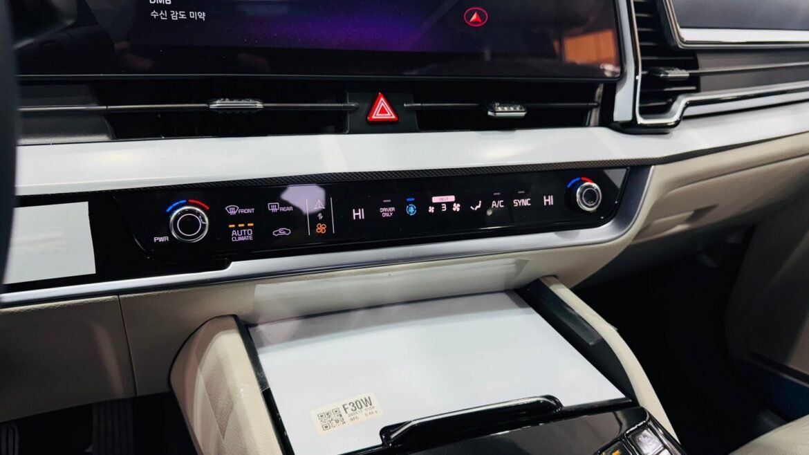 Sam Motors Kia Sportage 2024 (54) كيا سبورتاج 2024 هايبرد معدلة بالكامل من الداخل – الفخامة والتكنولوجيا في عرض حصري